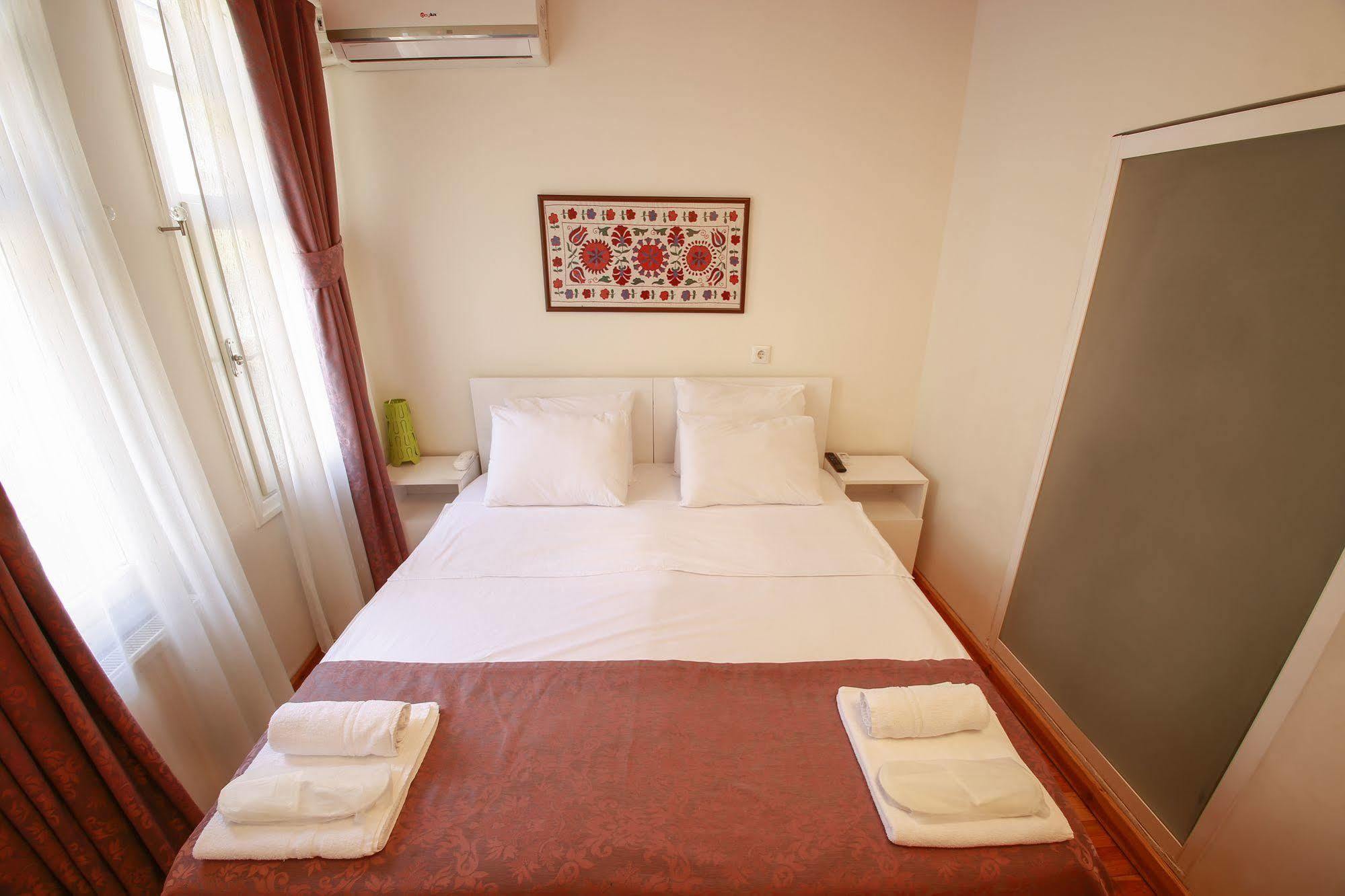 Lale Inn Ortakoey Estambul Exterior foto